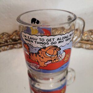 Vintage Garfield Glass Mug - kayak canoe - McDonald's 1978